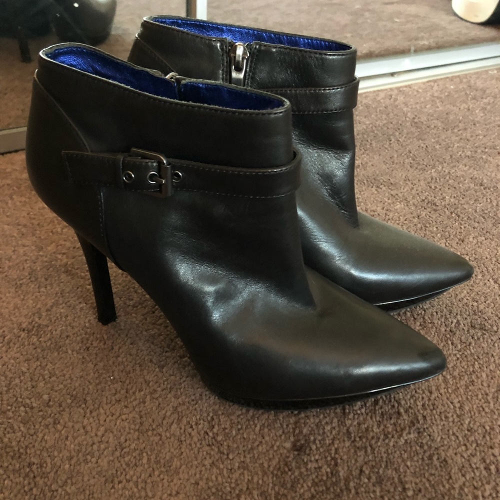 Guess by Marciano booties